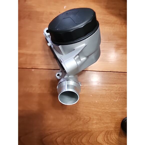Engine Oil Filter Housing with Oil Cooler Compatible For BMW 420i 428i 640i... - Picture 4 of 4
